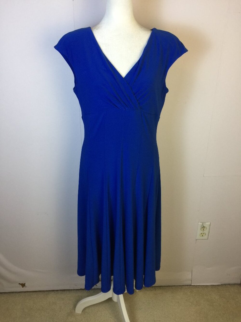 American Living Dress Size 12 Womans Blue Knit V-neck Cap Sleeve Empire Waist